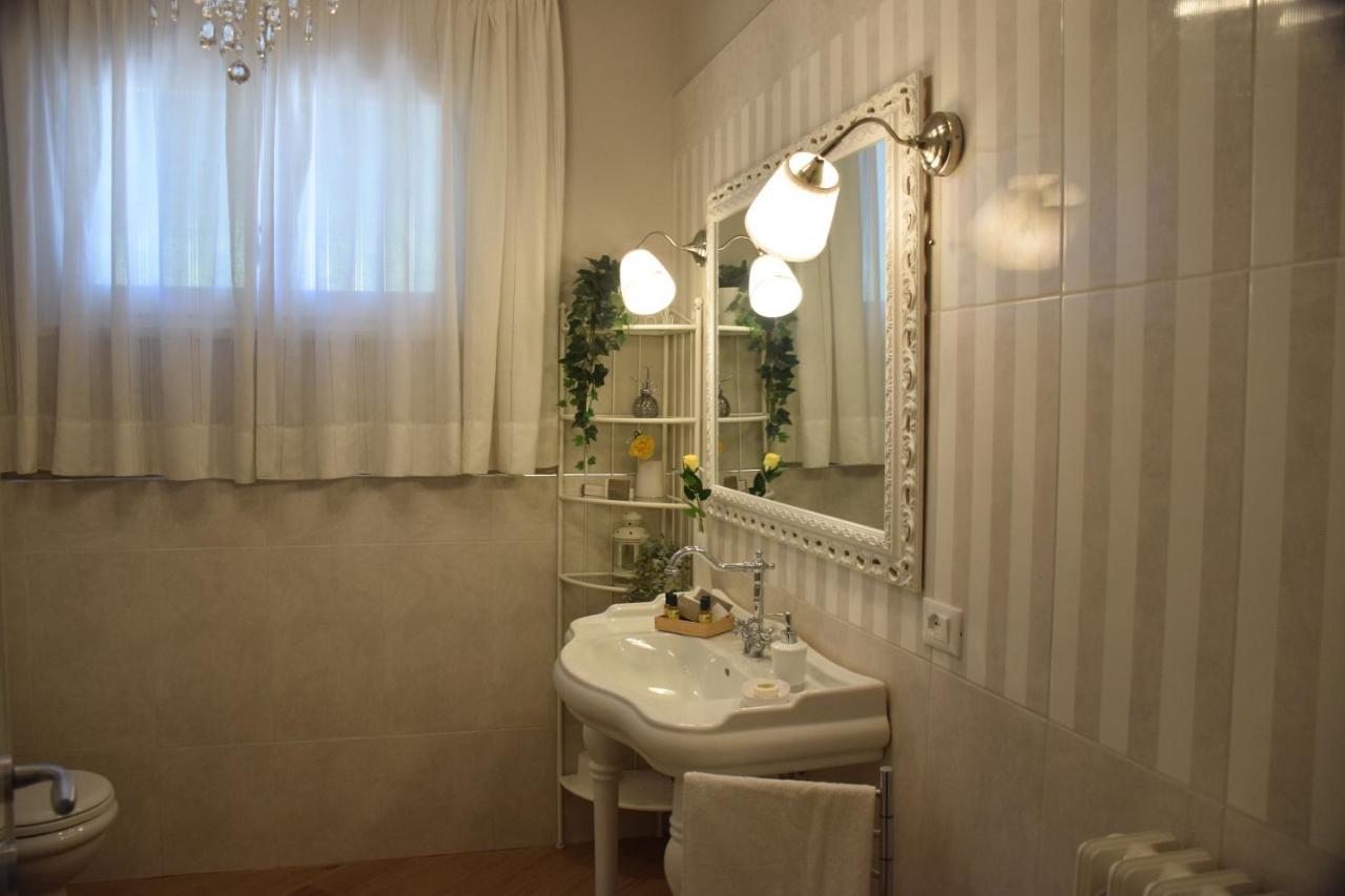 B&B Le Rose Di Paola Santa Maria a Monte Екстер'єр фото