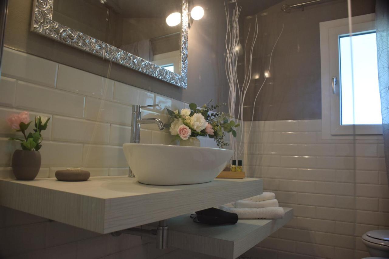 B&B Le Rose Di Paola Santa Maria a Monte Екстер'єр фото