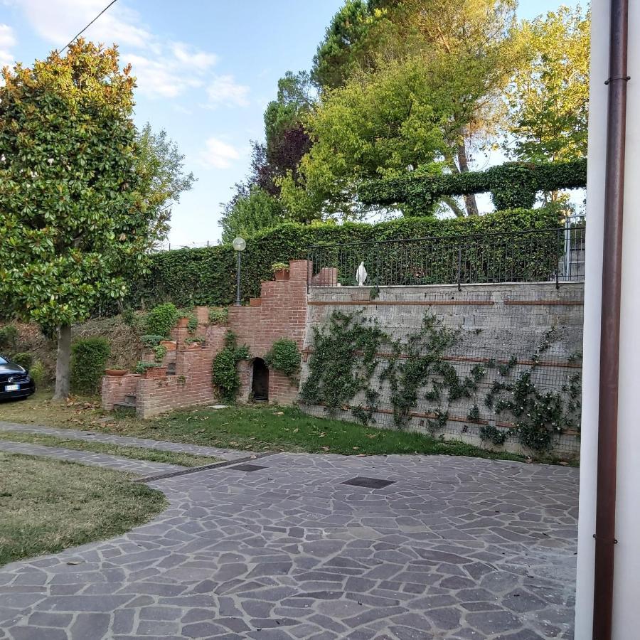 B&B Le Rose Di Paola Santa Maria a Monte Екстер'єр фото