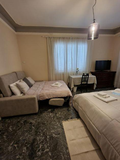 B&B Le Rose Di Paola Santa Maria a Monte Екстер'єр фото